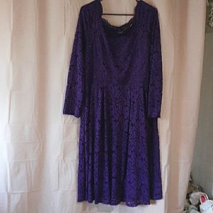 MidLength purple lace dress XL